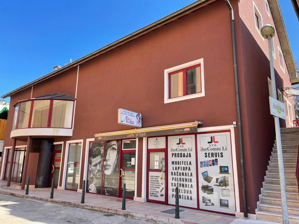 Hard Rock Rooms For Two Livno Exterior foto